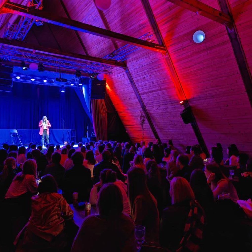 Pernille show collage image 6